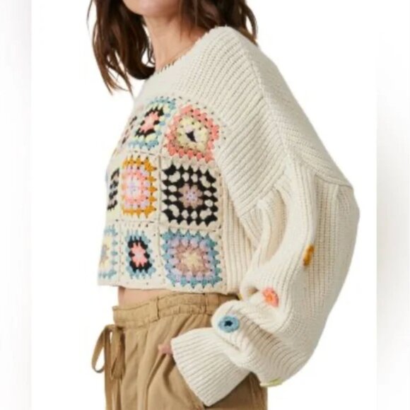 Free People Dahlia Floral Crochet Sweater Oversized Cropped size S - Picture 1 of 11